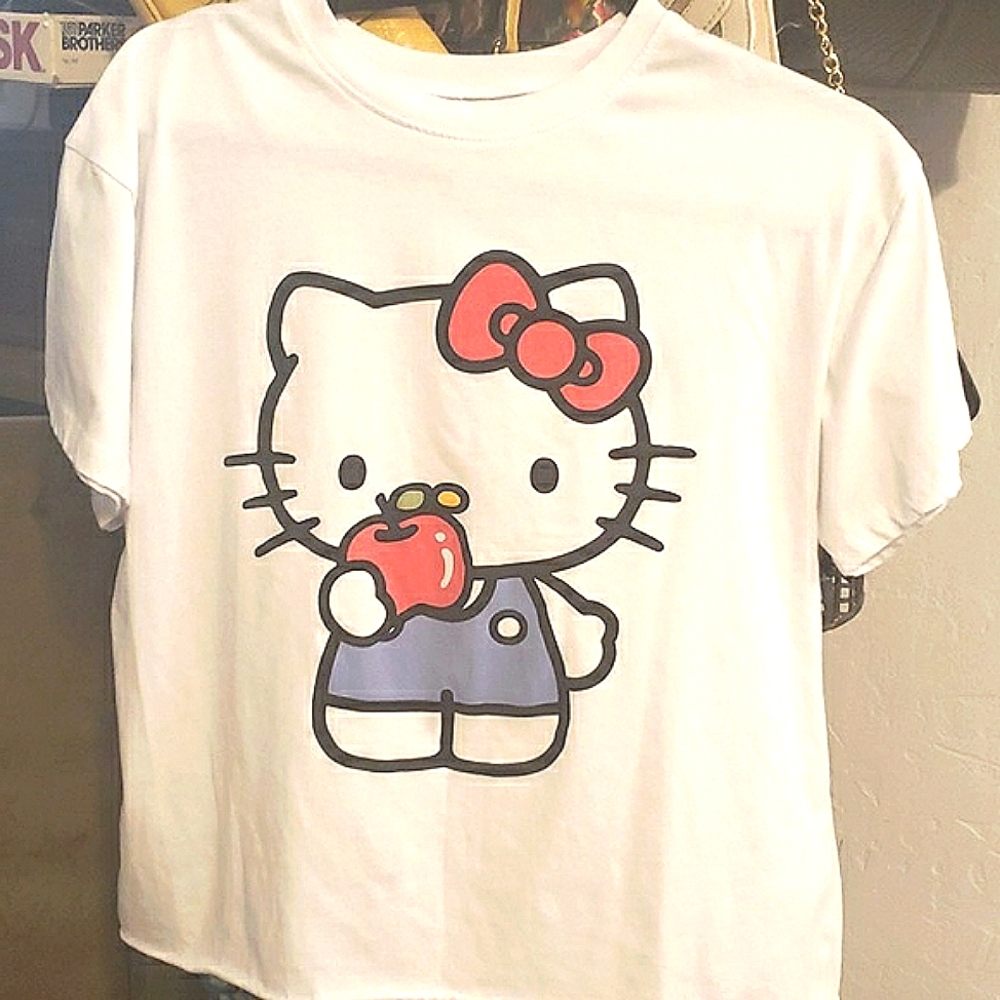 Large Semi cropped BY SANRIO HELLO KITTY T SHIRT
